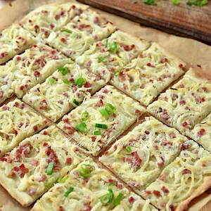 Flammkuchen (tarte flambee)