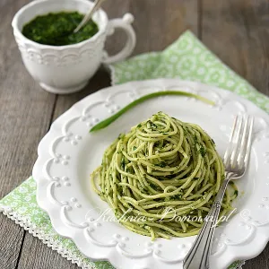 Pesto z czosnku niedźwiedziego