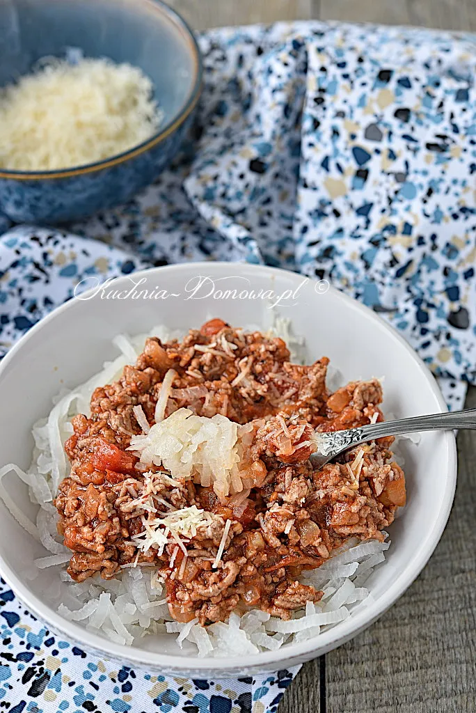 Keto spaghetti à la Bolognese