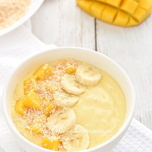 Smoothie bowl z mango i banana